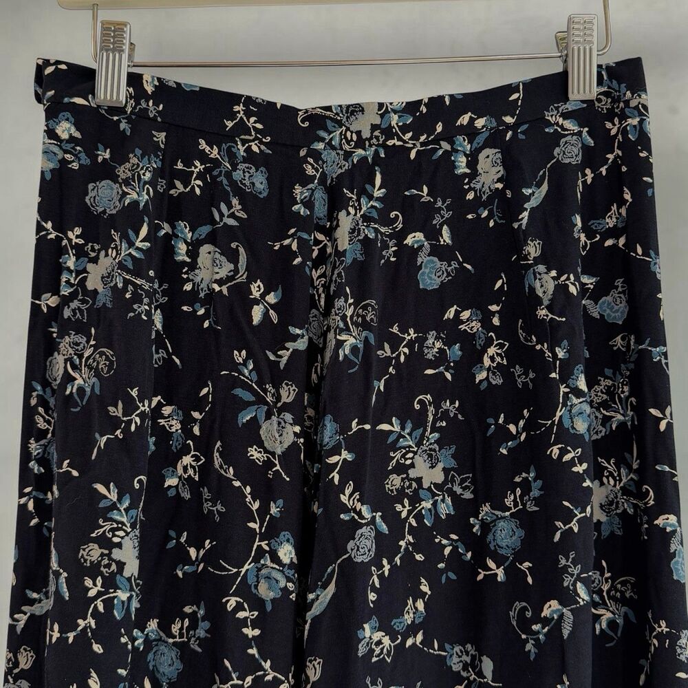 Vtg Navy Blue Ditsy Floral Maxi Skirt Cottagecore Boho Fits Sz 6 Flowy 90s - Picture 5 of 13